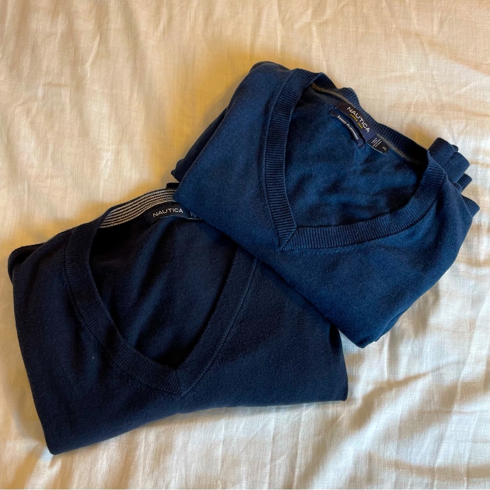 2 for $40!! Two Nautica Men’s Long Sleeve Lightweight V-Neck Sweaters | Size XL